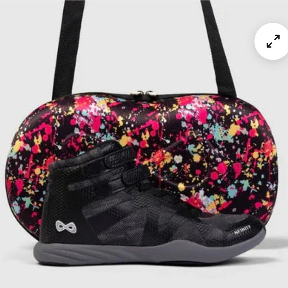 Nfinity Midnite Beast Mid Top Cheer Shoe Black Grey & Carry Case Size 9.5 *Read*